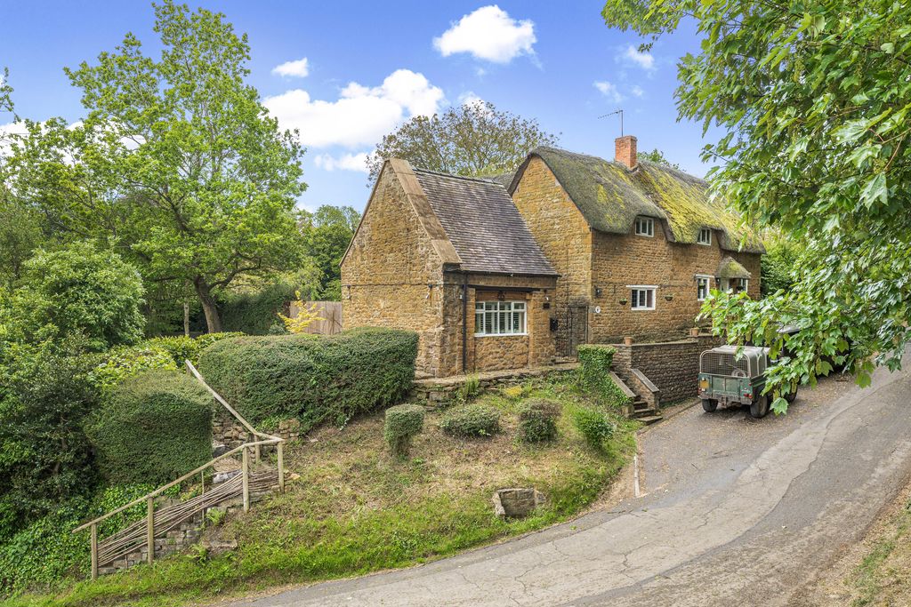 Back Hill Shotteswell